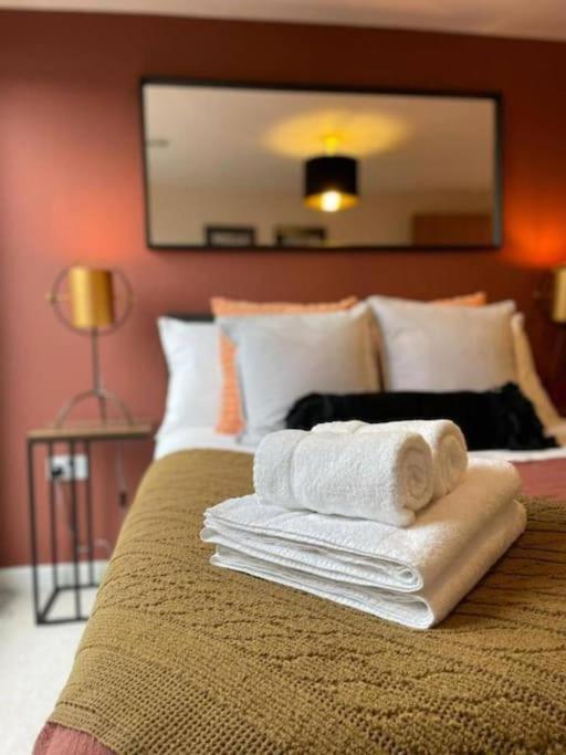 Paramount City Living 105 Swindon Dış mekan fotoğraf